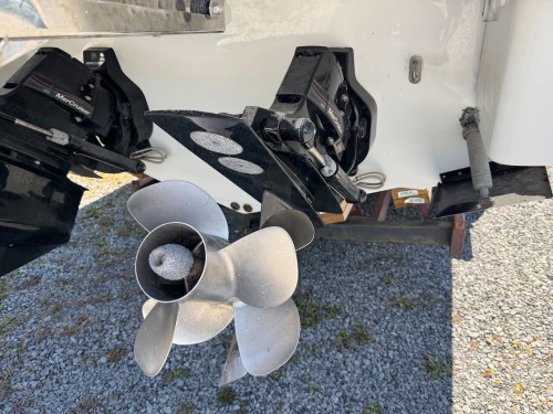 2015 FORMULA 310BR W/ TWIN 350 MERCURY I/Os