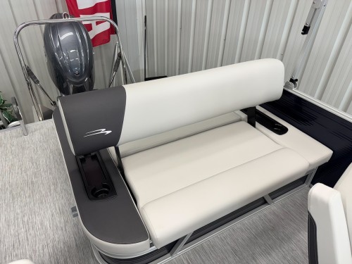 2026 BENNINGTON 22SSB W/ 150HP YAMAHA O/B