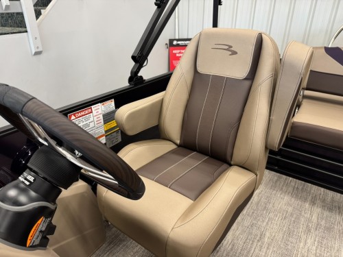 2026 BENNINGTON 22SXSB W/ 200HP MERCURY O/B