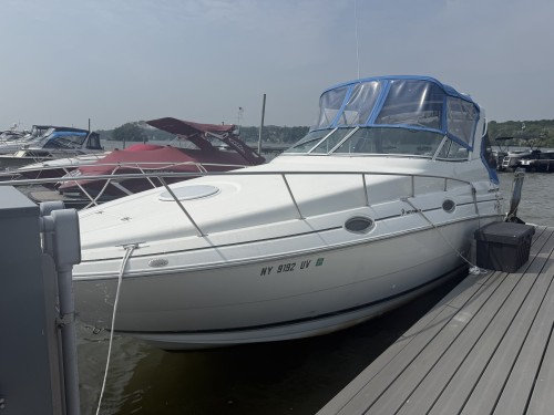 2001 CRUISER YACHTS 2870 EXPRESS W/ SINGLE MERC 350 V8 I/O