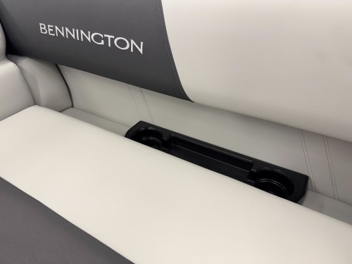 2026 BENNINGTON 22SSR W/ 150HP MERCURY O/B