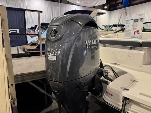 2026 REGAL 21 OBX W/ 200 YAMAHA O/B