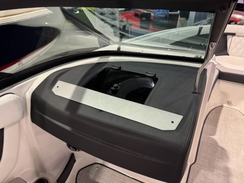 2026 REGAL 21 OBX W/ 200 YAMAHA O/B