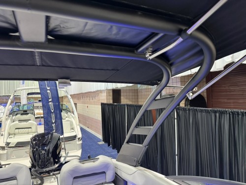 2026 REGAL LXS ULTIMATE W/ 200 YAMAHA O/B