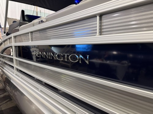 2026 BENNINGTON 23RSB W/ 250HP MERCURY O/B