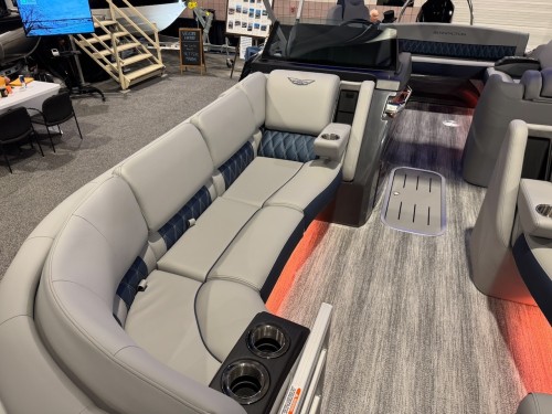 2026 BENNINGTON 23RSB W/ 250HP MERCURY O/B