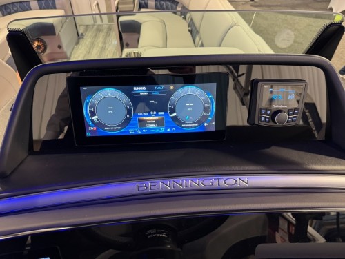 2026 BENNINGTON 23RSB W/ 250HP MERCURY O/B