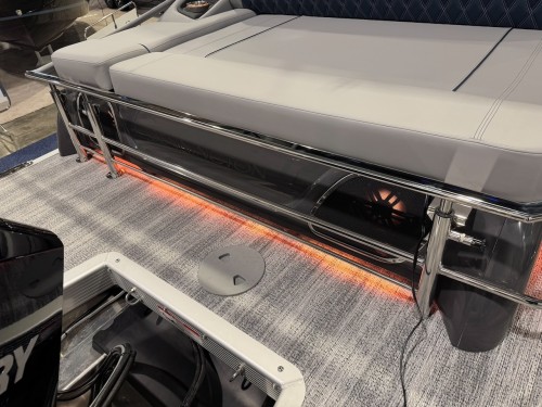 2026 BENNINGTON 23RSB W/ 250HP MERCURY O/B