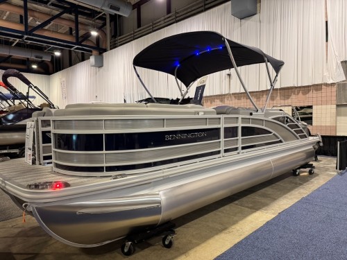 2026 BENNINGTON 23RSB W/ 250HP MERCURY O/B