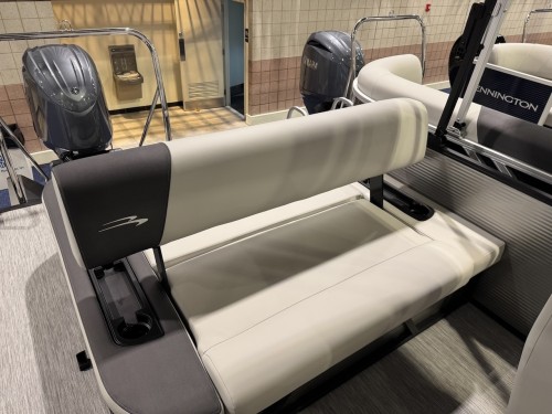 2026 BENNINGTON 22SSB W/ 150HP YAMAHA O/B