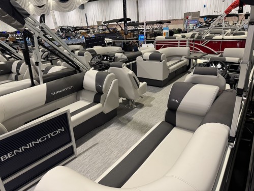 2026 BENNINGTON 22SSR W/ 150HP YAMAHA O/B