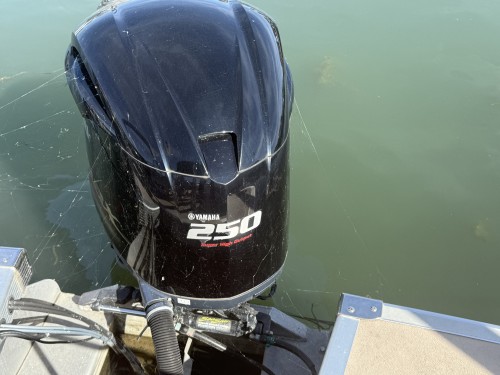 2012 BENNINGTON 2275 RCW