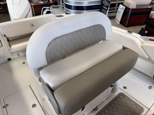 2025 FINSEEKER BY CROWNLINE 230 CC W/ MERCURY 300 O/B