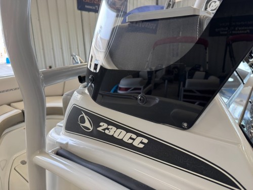 2025 FINSEEKER BY CROWNLINE 230 CC W/ MERCURY 300 O/B