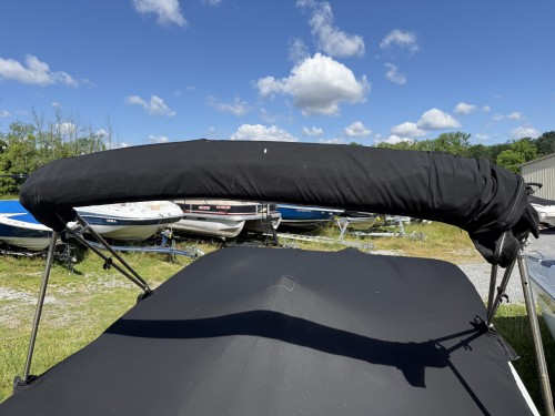 2012 CROWNLINE 215 SS W/ V8 MPI &  VENTURE CUSTOM TANDEM TRAILER