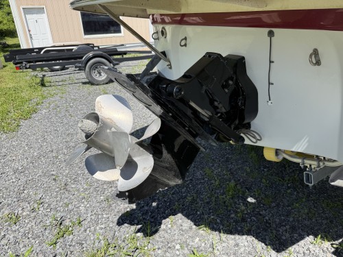 2012 CROWNLINE 260 CR W/ 350 MAG MPI BIII I/O