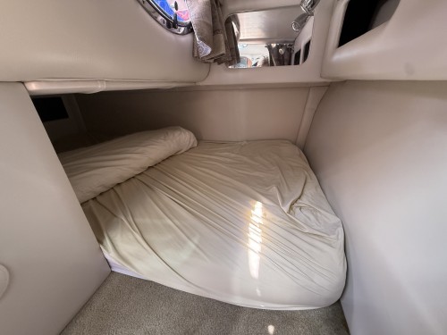2012 CROWNLINE 260 CR W/ 350 MAG MPI BIII I/O
