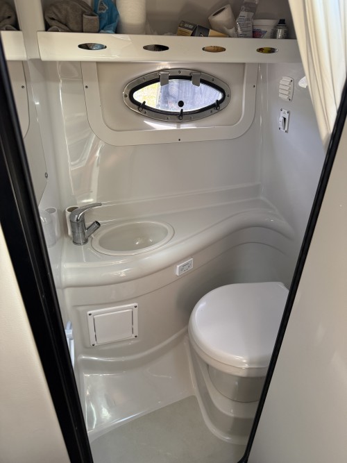 2012 CROWNLINE 260 CR W/ 350 MAG MPI BIII I/O