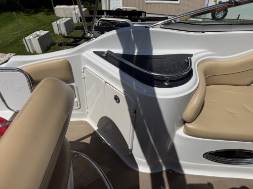 2012 CROWNLINE 260 CR W/ 350 MAG MPI BIII I/O