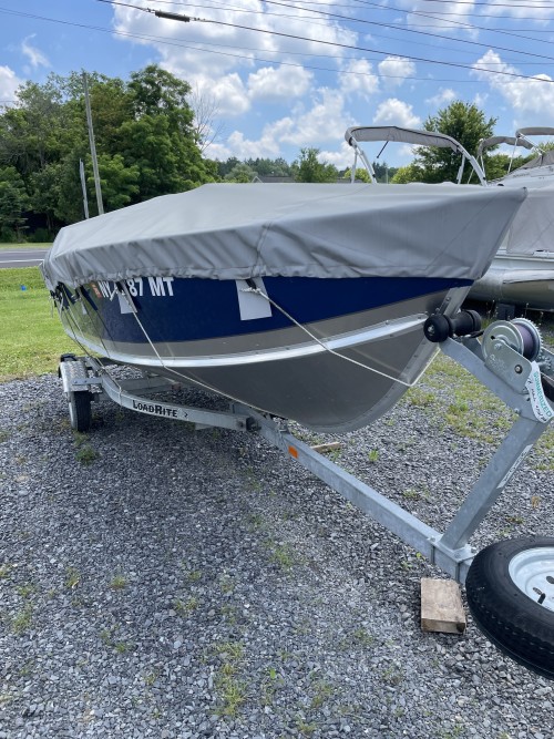 2022 LUND 1400 FURY W/ MERC 25