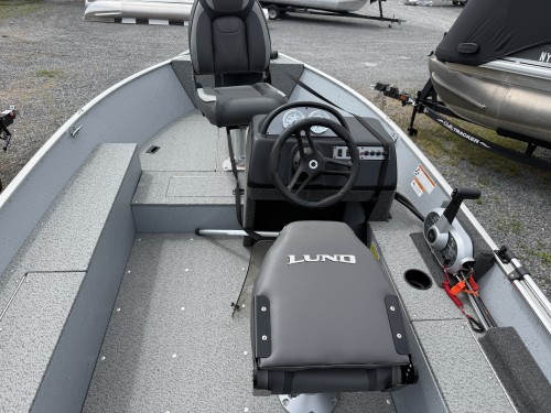 2022 LUND 1400 FURY W/ MERC 25
