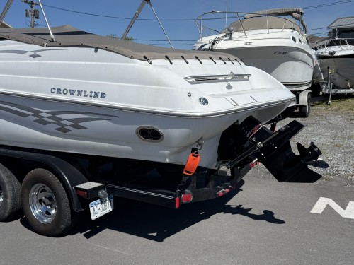 200 CROWNLINE 248 BR W/ 5.7 MERC V8 I/O & 2001 EAGLE TAMDEM TRAILER