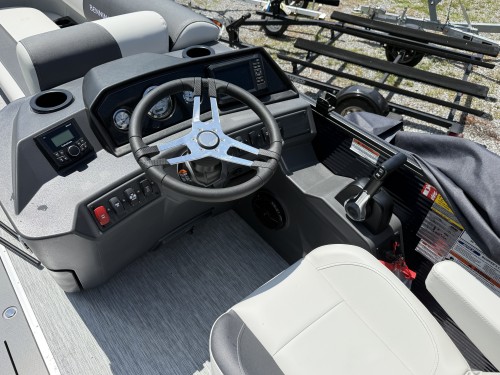 2027 22S1SB W/ YAMAHA 150 HP 4S