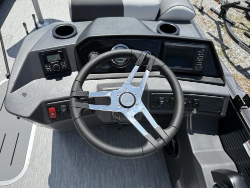 2027 22S1SB W/ YAMAHA 150 HP 4S