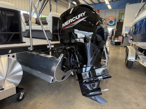 2027 22S1SR W/ MERC 150 HP EFI