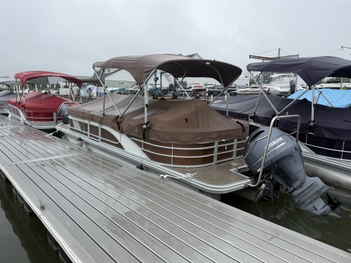 2022 BENNINGTON 22LSR W/ YAMAHA 150