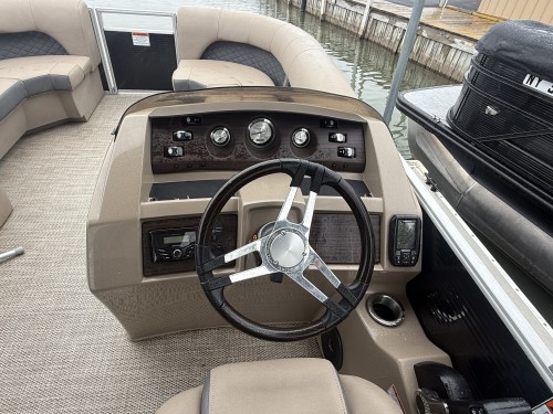 2024 BENNINGTON 22LSR W/ YAMAHA 150