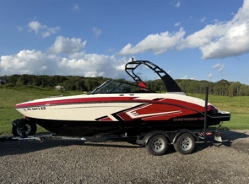 2017 CHAPARRAL 223 VORTEX VRX W/ TANDEM AXLE TRAILER