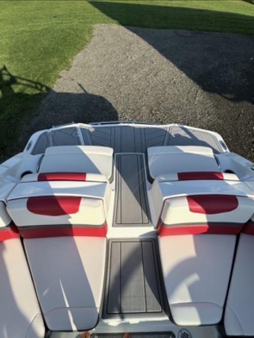 2017 CHAPARRAL 223 VORTEX VRX W/ TANDEM AXLE TRAILER