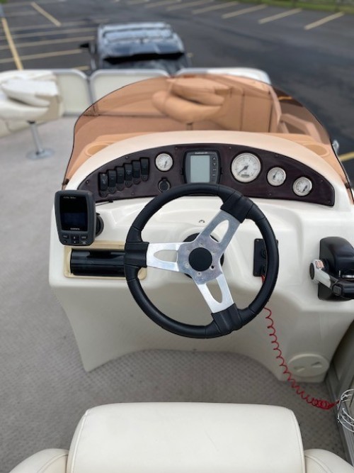 2006 BENNINGTON 2050 FSI PONTOON BOAT W/ YAMAHA 75 4 STROKE O/B W/ YACHT CLUB TRAILER