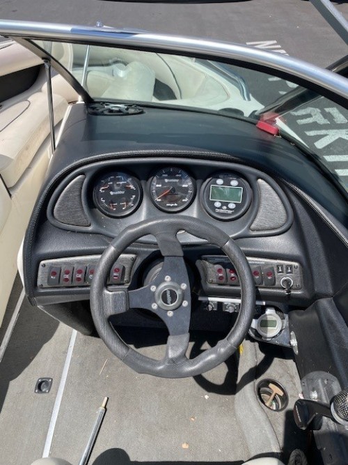 2003 Malibu Boat Wakesetter VLX