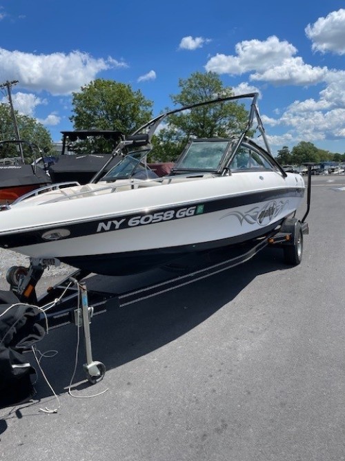 2003 Malibu Boat Wakesetter VLX