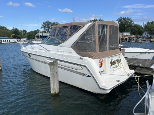 2000 MAXUM 3000 SCR CRUISER W/ DOULBLE MERCRUISER 5. I/O'S W/ 2017 VENTURE TRIPPLE AXLE TRAILER