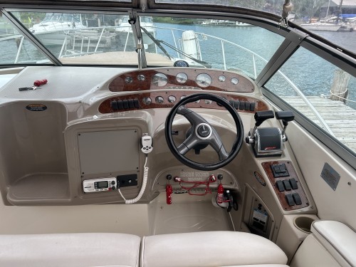 2000 MAXUM 3000 SCR CRUISER W/ DOULBLE MERCRUISER 5. I/O'S W/ 2017 VENTURE TRIPPLE AXLE TRAILER