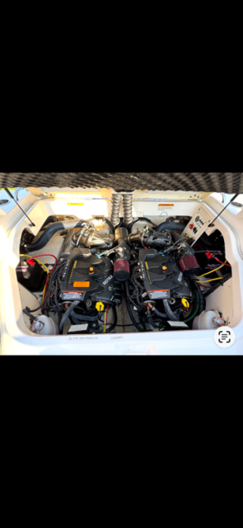 2017 CHAPARRAL 223 VORTEX VRX W/ TANDEM AXLE TRAILER
