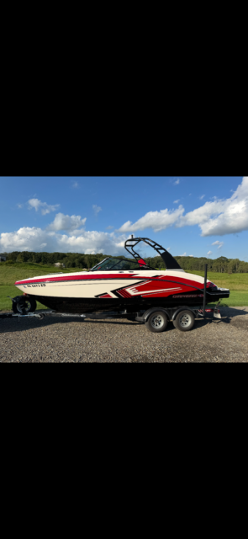 2017 CHAPARRAL 223 VORTEX VRX W/ TANDEM AXLE TRAILER