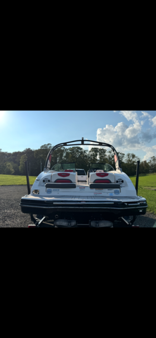 2017 CHAPARRAL 223 VORTEX VRX W/ TANDEM AXLE TRAILER