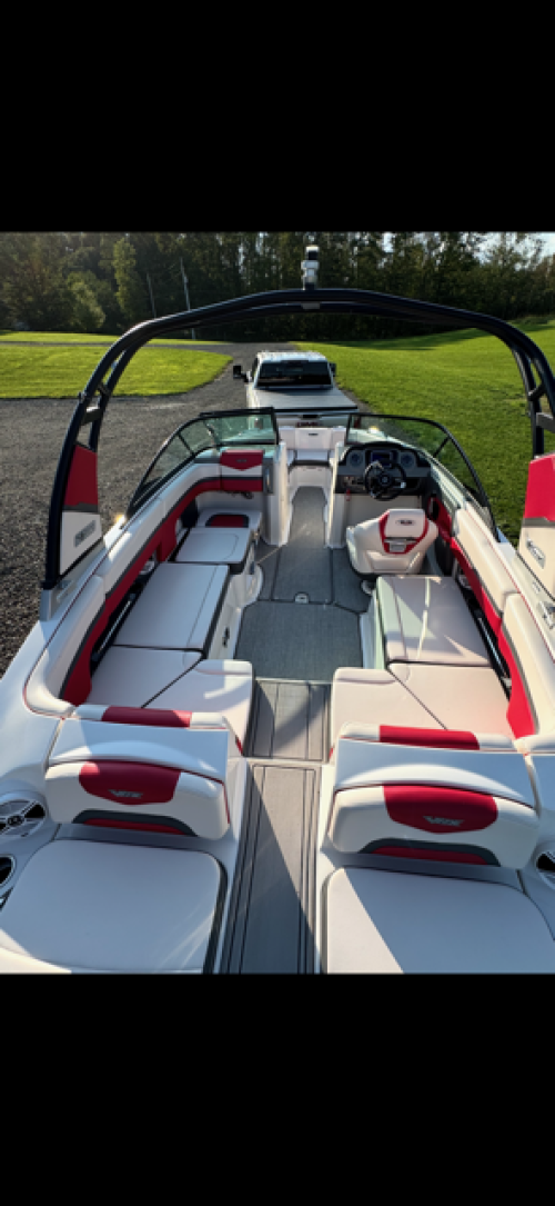 2017 CHAPARRAL 223 VORTEX VRX W/ TANDEM AXLE TRAILER