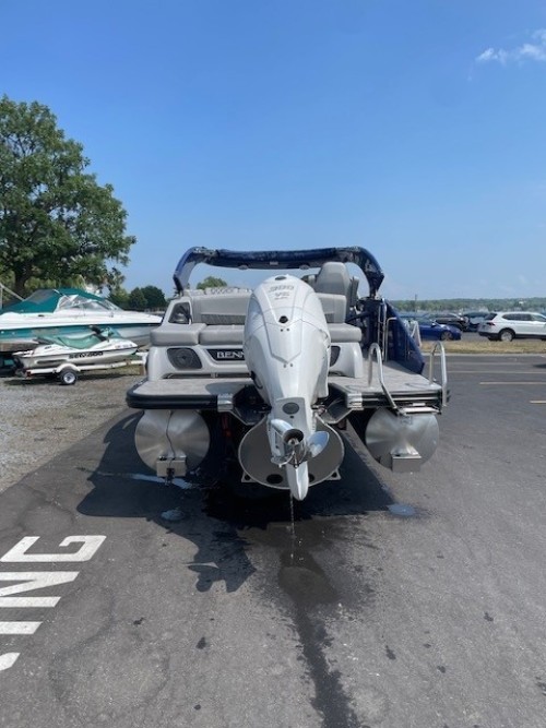 2023 BENNINGTON RXSBA  TRIPPLE PONTOON W/ YAMAHA 300 DEC O/B
