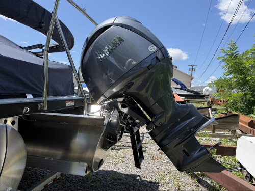 2027 22S1SB W/ YAMAHA 150 HP 4S