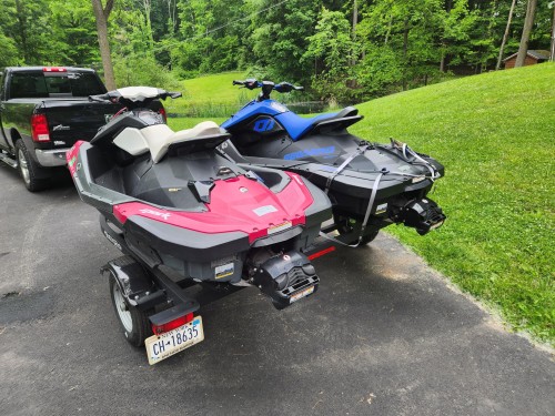 2015 SEA DOO SPARK 2 UP & 2023 SEA DOO SPARK TRIX 2 UP W/ 2022 YACHT CLUB 2 UP TRAILER