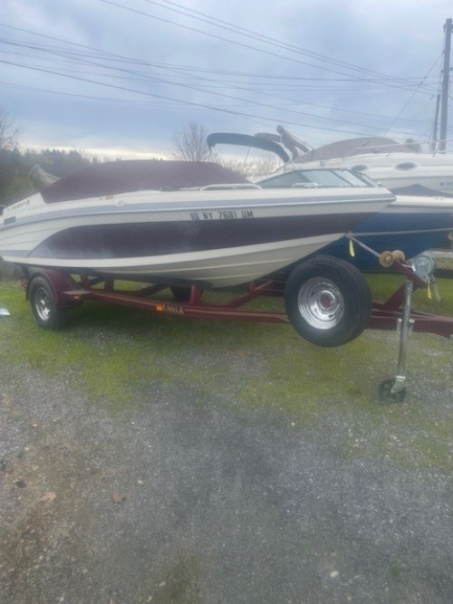 1996 CELEBRITY 190 BR W/4.3 L MERCRUISER