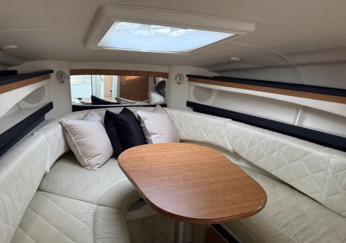 2006 SEA RAY SUNDANCER 260 W/ MERCRUISER 350