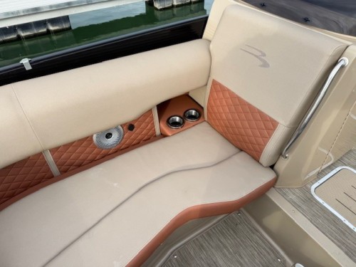 2023 BENNINGTON 23 LTSB W/ YAMAHA 250 V MAX SHO O/B