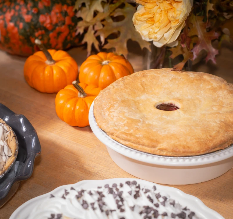 custom birthday cakes and cupcakes