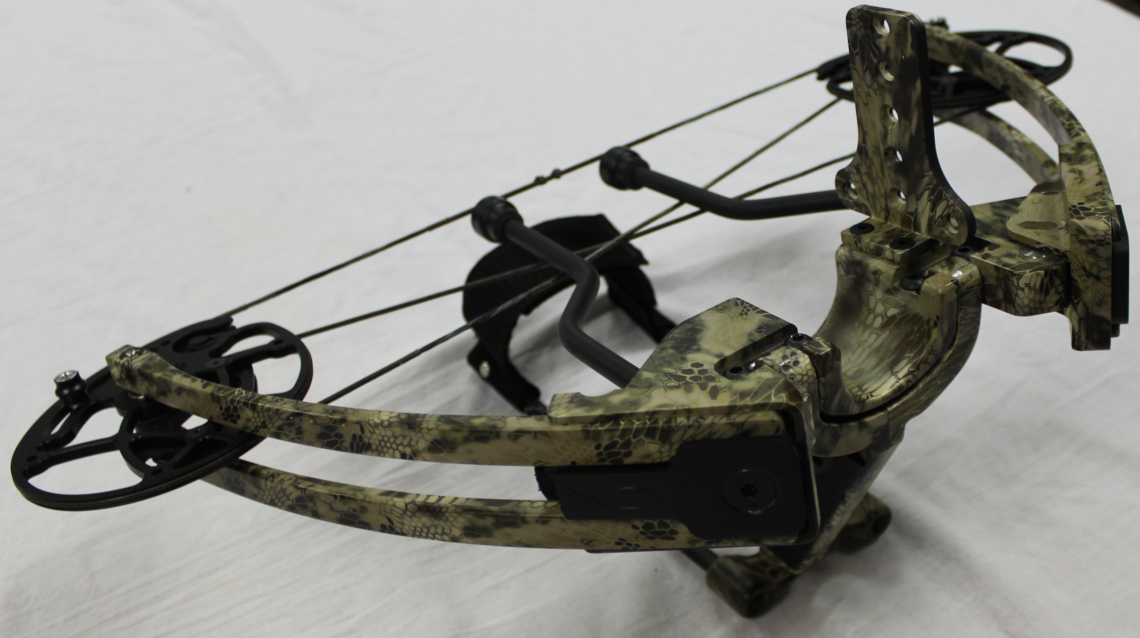 Kryptek Highlander 736 Pictures Chirico Archery